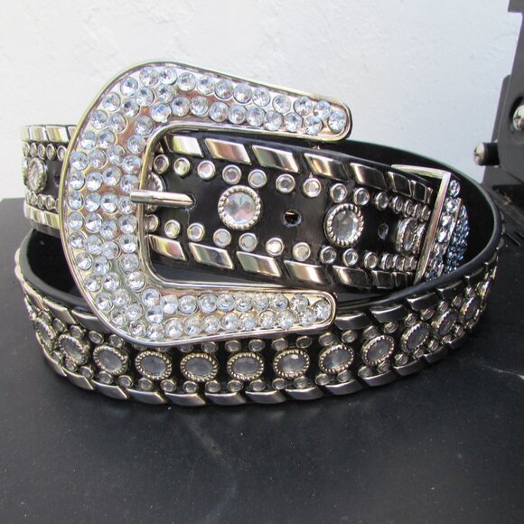 Black Leather Inlaid Rhinestone & Metal Stud Belt XL 49\